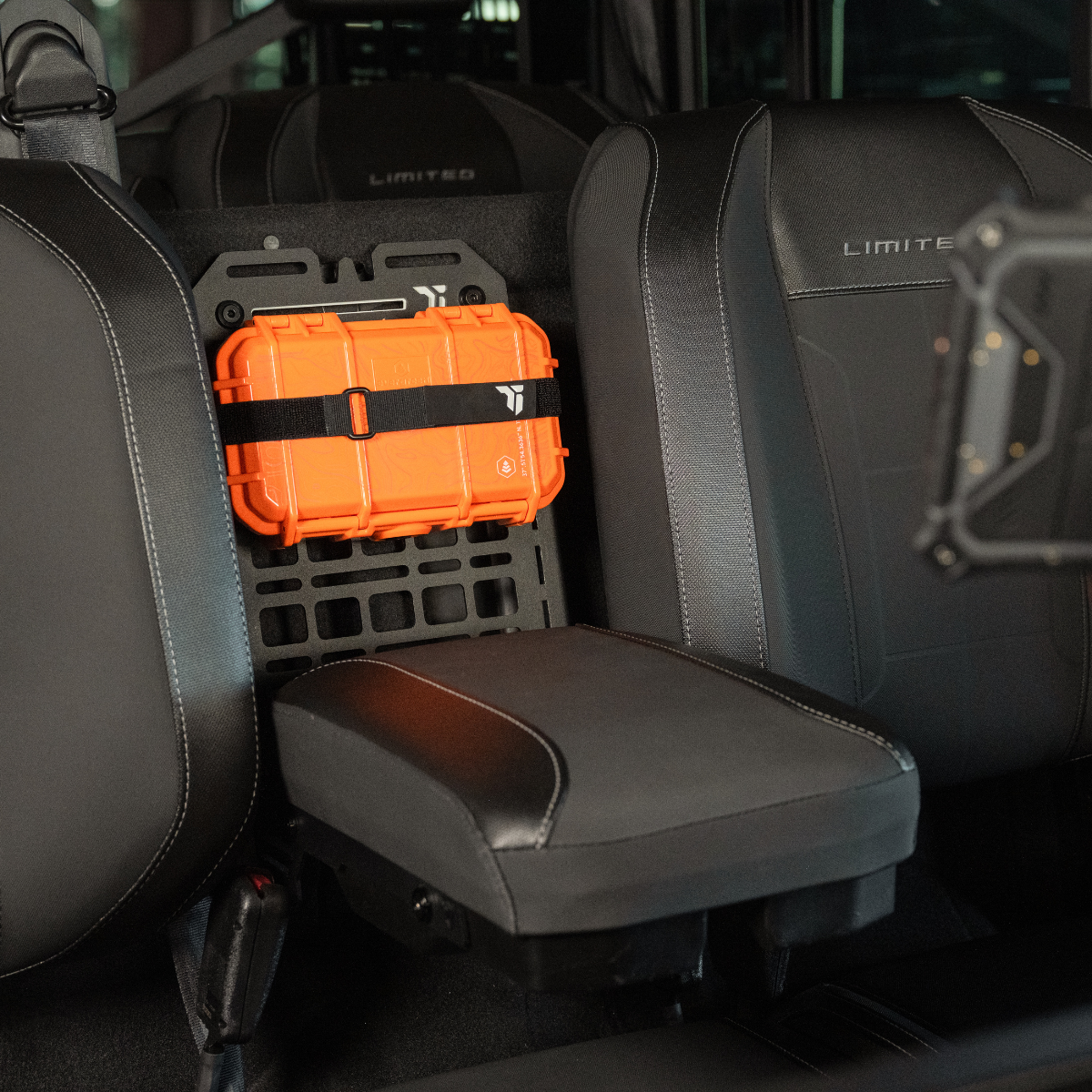 ADJUSTABLE CENTER CONSOLE SYSTEM | CAN-AM DEFENDER