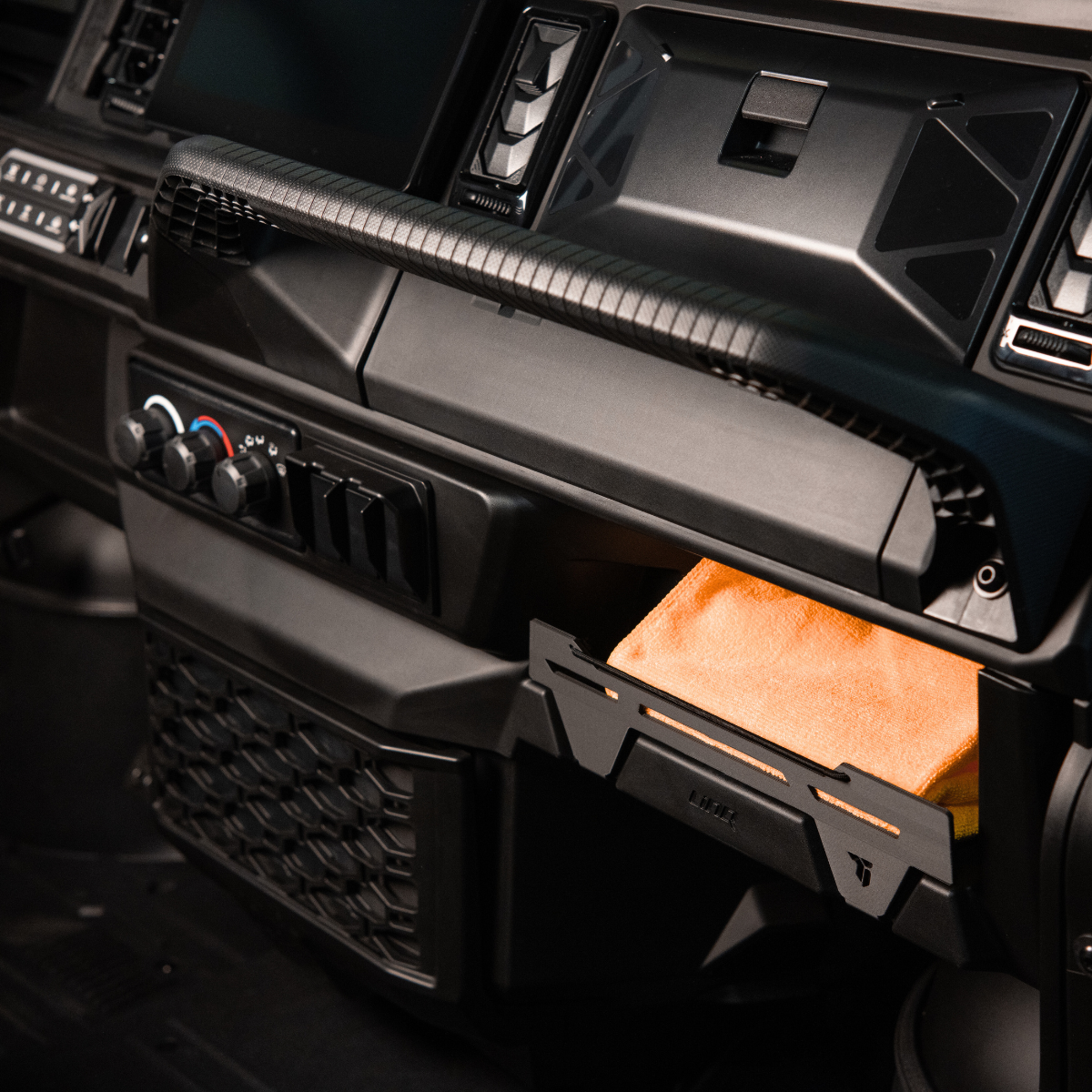 HD11 POCKET GUARD - Trail Icon