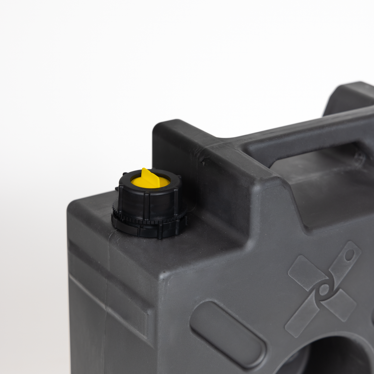 5 Gallon Water Black - Trail Icon