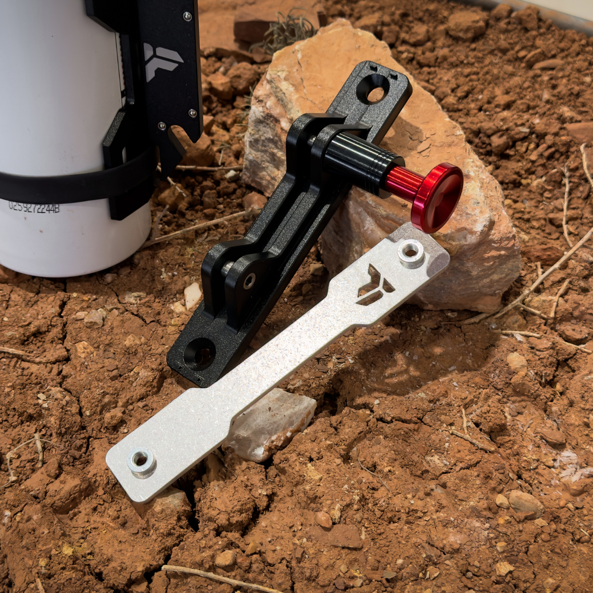 Quick Deploy Fire Extinguisher Mount
