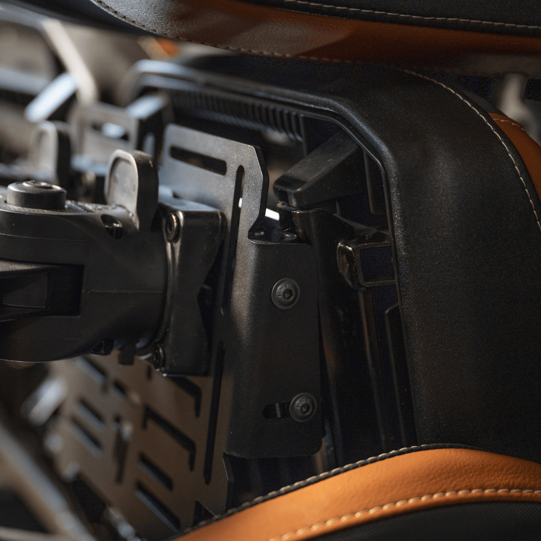 GUN RACK / GEAR MOUNT - ADJUSTABLE UNDER SEAT | CAN-AM DEFENDER - TRAIL ICON