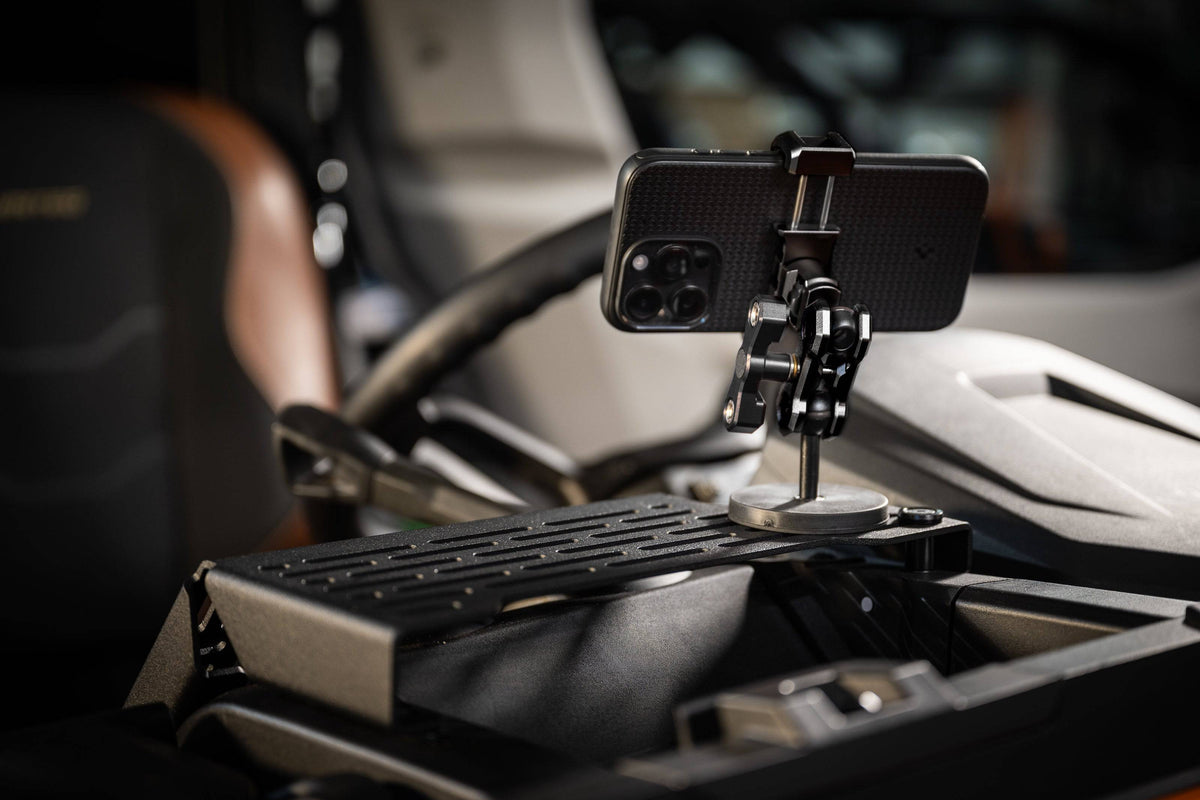 VERSA DASH | TABLET / PHONE / GPS MOUNT PLATE | CAN-AM DEFENDER - TRAIL ICON